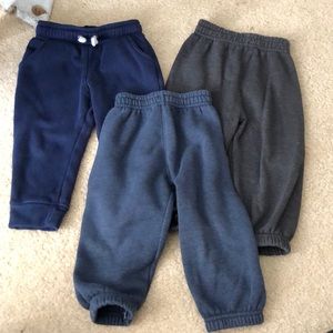 Set of sweatpants